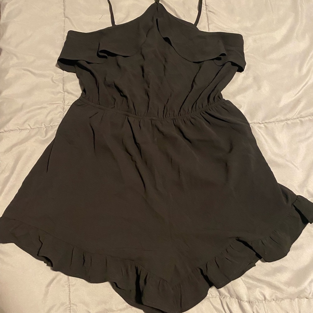 Chic Black Ruffle Romper